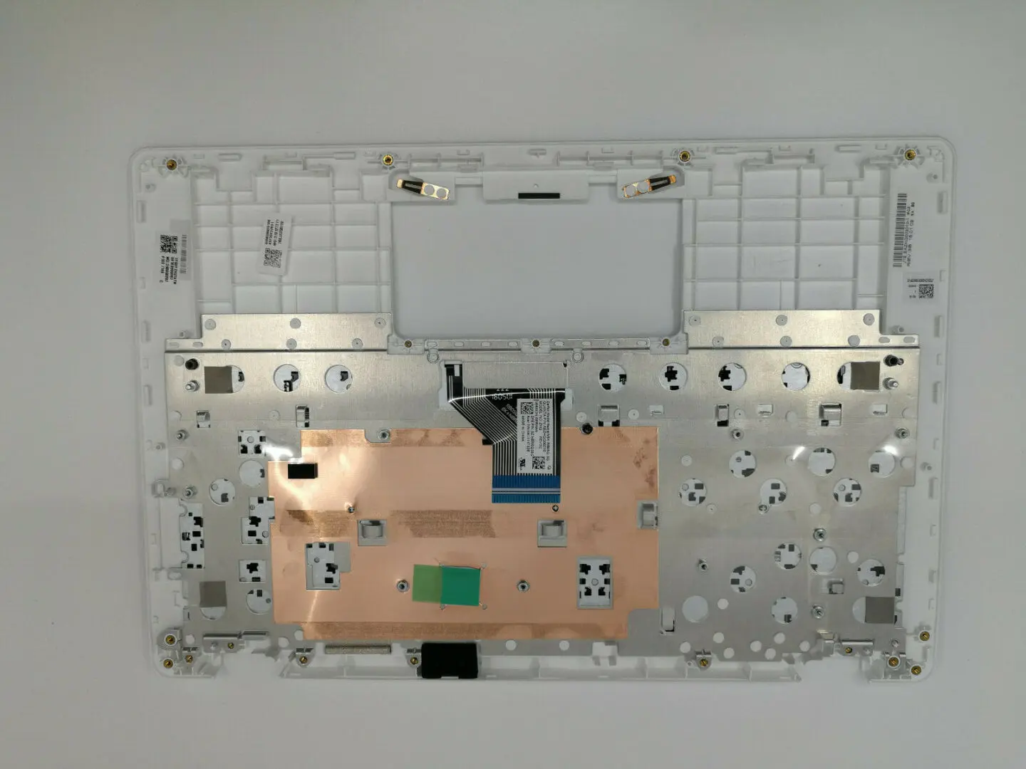 Acer Original NSK-RB0SQ Tastatur inkl. Topcase DE für Aspire Serie NK.i1117.03U – Bild 2