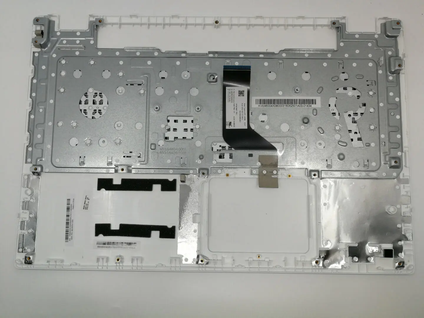 Acer Original LV5T_A50B Tastatur inkl. Topcase DE, Weiß, für Aspire Serie E5-772 – Bild 2